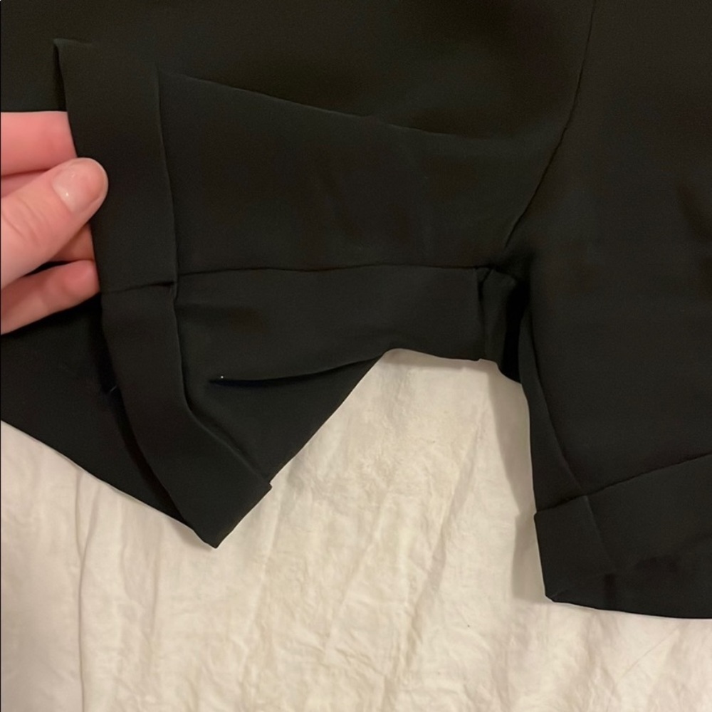 SHEIN Elegant Black Women's Bermudas - Picture 3 of 6